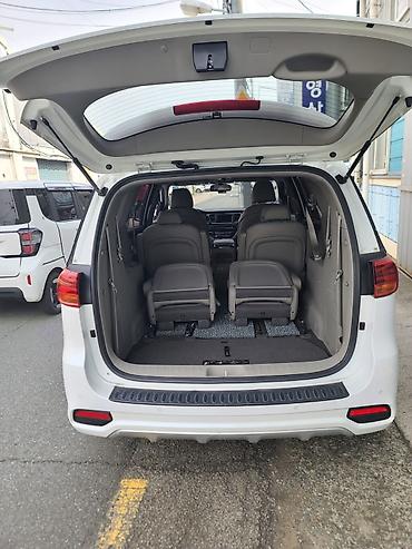 Kia: Kia Carnival: 2019 г., 2.2 л, Автомат, Дизель, Минивэн — 9