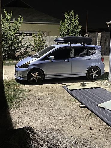 хонда сеерви: Honda Fit: 2003 г., 1.5 л, Автомат, Бензин, Хэтчбэк — 4