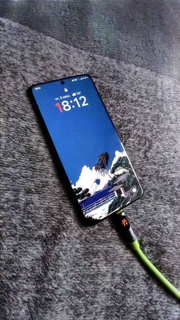телефон ала бука: OnePlus 13", Б/у, 256 ГБ, цвет - Черный, 2 SIM, eSIM