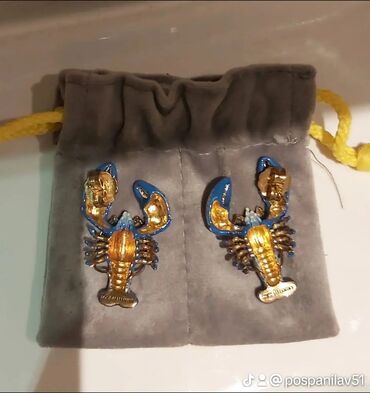 Minđuše: Minđuše na šraf, Materijal: Zlato — 4