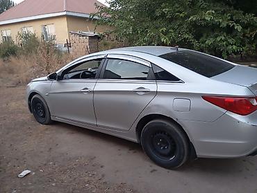 camri 30: Hyundai Sonata: 2011 г., 2 л, Автомат, Газ, Седан — 2