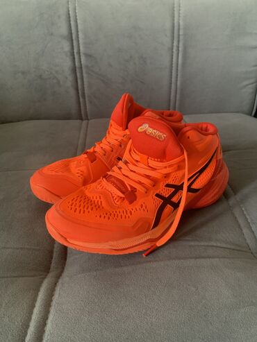 Кроссовки и спортивная обувь: Мужские кроссовки, 42.5, Asics, Б/у, цвет - Оранжевый, Самовывоз, Платная доставка