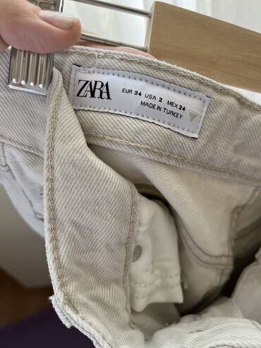 Women's Sneakers and athletic shoes: Zara cins şalvar 
Etek hissesi tül 
Tezedir — 4