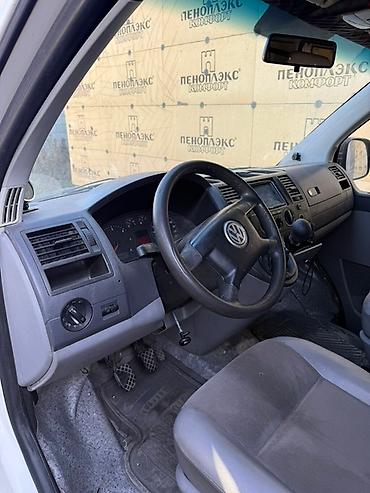 Volkswagen: Volkswagen Transporter: 2007 г., 1.8 л, Механика, Бензин, Фургон — 8