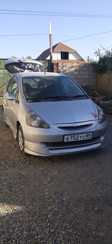 ноокат авто: Honda Fit: 2002 г., 1.3 л, Вариатор, Бензин