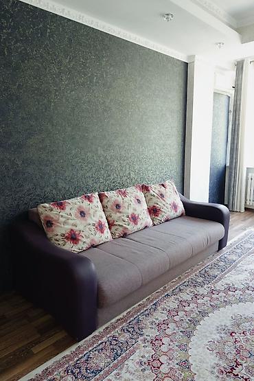 sofa: Прямой диван, Б/у — 3