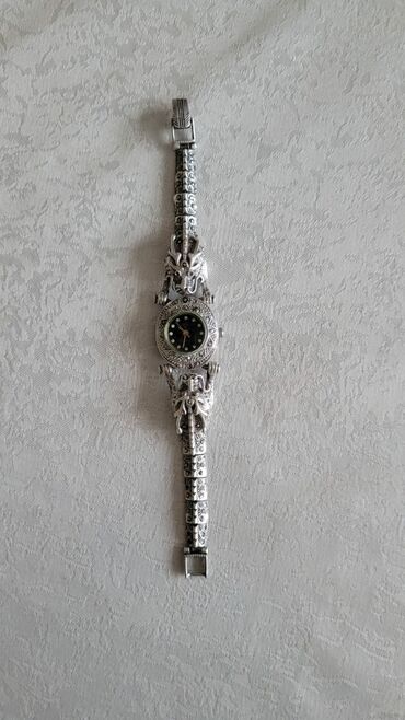 saat gümüş: İşlənmiş, Qol saatı, rəng - Gümüşü