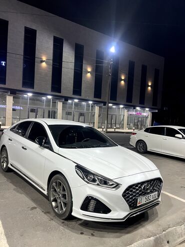 купить маленькую машину недорого: Hyundai Sonata: 2018 г., 2 л, Бензин, Седан