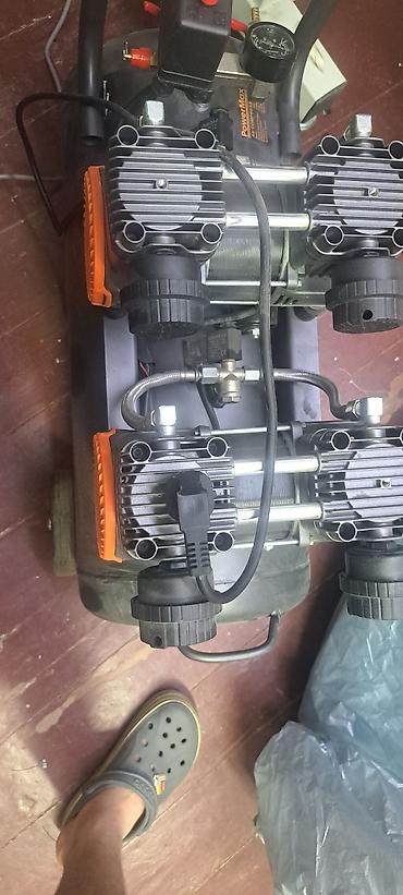 генератор 24: Компрессор PowerMax Air Compressor б/у - Тип: безмасляный поршневой — 1