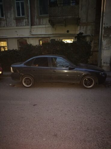Yağlar və avtokimyəvi maddələr: İşlənmiş Disk təkər Opel R 16, 5 Boltlu