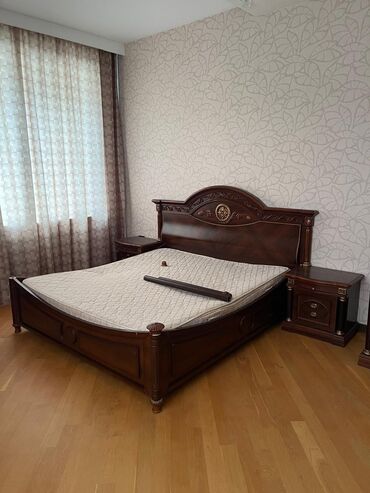 Бытовая химия: Односпальная кровать, 2 тумбы