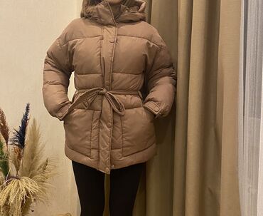 Çimərlik geyimləri: Gödəkçə, avropadan 200 azne alınıb, yeni kimidir. Çox isti saxlayır. S