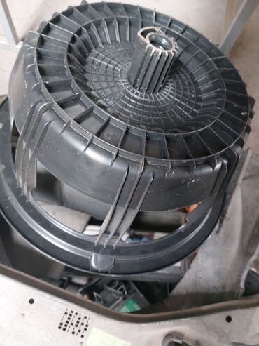 Другие автозапчасти: Есть в наличии оригинал запчасти от кабана 140 кузов. моторчик — 11