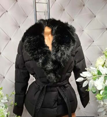 Zimske jakne: Akcija svi modeli po 5500 din. km — 10