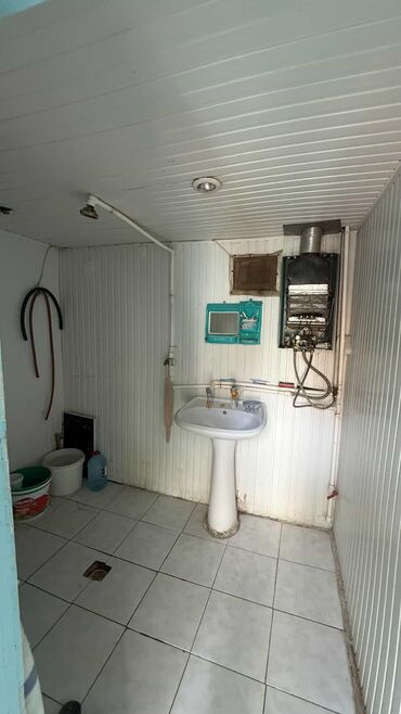 Həyət evləri və villaların satışı: 3 otaqlı, 70 kv. m, Kredit yoxdur, Orta təmir — 9