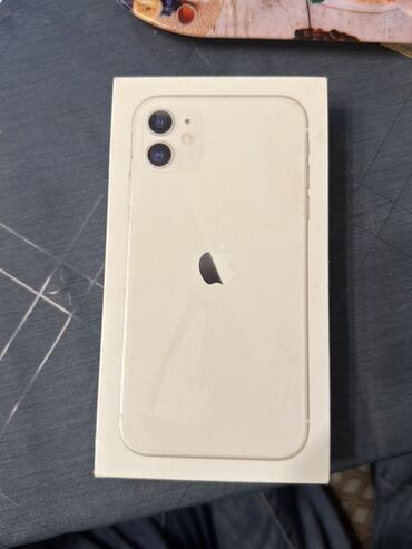 Apple iPhone: IPhone 11, 128 GB, Ağ, Face ID — 7