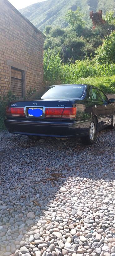 Toyota: Toyota Crown: 2002 г., 3 л, Автомат, Бензин, Седан