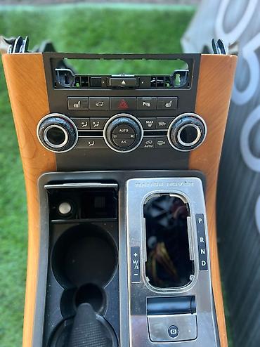 Другие детали салона: Запчасти на Range Rover В наличии средние консоли, подлокотники На — 14