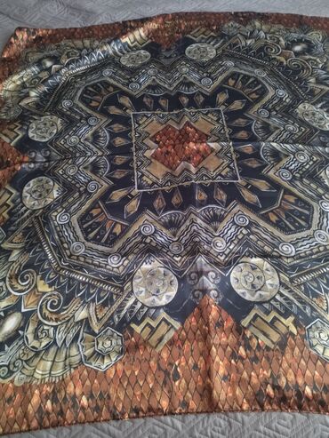 Baş geyimləri: Yayliq və şərflər. hərəsinin öz qiyməti var. 4-5₼. Binə qəsəbəsində -da lalafo.az — 9 Baş geyimləri: Yayliq və şərflər. hərəsinin öz qiyməti var. 4-5₼. Binə qəsəbəsində — 9