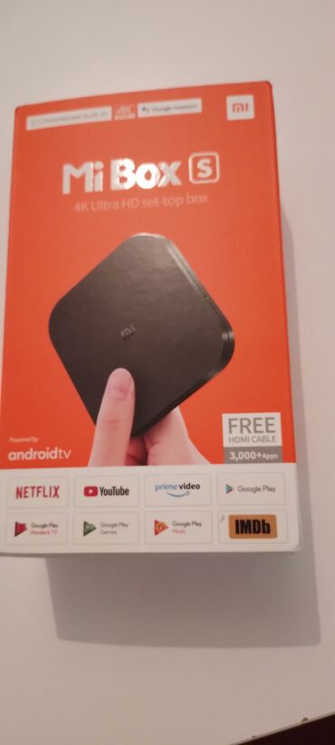 Smart TV bokslar: Smart TV boks 4 GB / Android