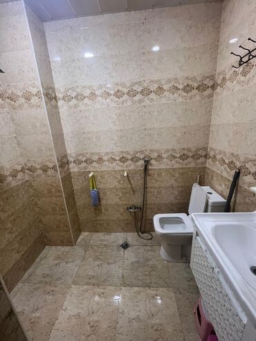 Yeni tikili: 2 otaqlı, Yeni tikili, 60 kv. m — 15