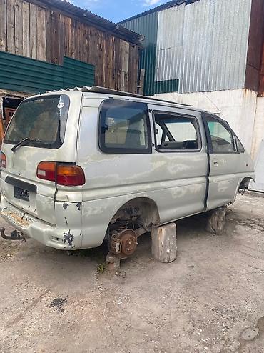 Mitsubishi: Mitsubishi Delica: 1996 г., 2.8 л, Автомат, Дизель — 10