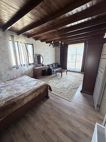 Həyət evləri və villaların satışı: İki mərtəbəli müasir həyət evi - Beton hasarlı geniş həyət, avtomatik — 32