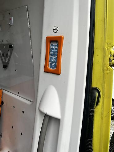 Mercedes-Benz: Mercedes-Benz Sprinter təcili tibbi yardım avtomobili İli -2007 — 11