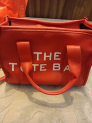 qaşlı çanta: Əl çantası, Marc Jacobs