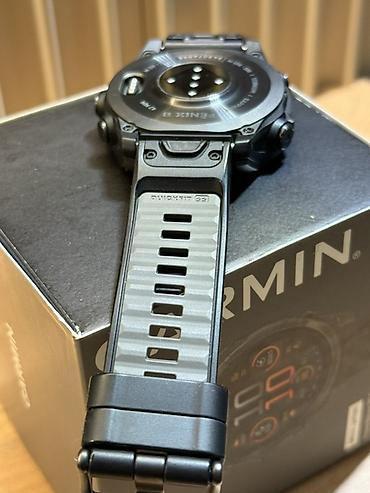 Garmin: Garmin Fenix 8 — 3