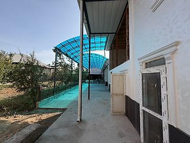 Үйлөр: Просторный частный дом с закрытым двором и большим навесом - Два — 2