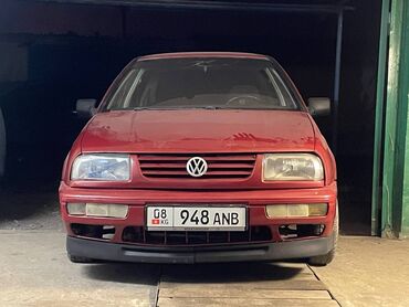 Volkswagen: Volkswagen Golf: 2025 г., Седан — 10