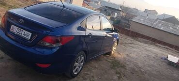 Hyundai: Hyundai Solaris: 2011 г., 1.6 л, Механика, Газ, Седан