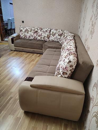 divan kreslo: Krem-qəhvəyi rənglərdə oturma dəsti - Tərkib: 1 ədəd 3 yerlik divan + — 6