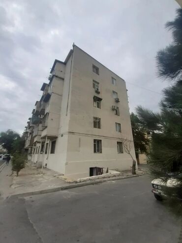 Anbar və emalatxanalar: Nizami r. Neftçilər m/s. yaxınSahəsi 70kv.m. obyekt icarəyə verilir — 2