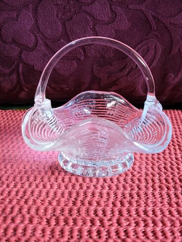 Ostali kućni dekor: Korpica nova vintaz,duvano staklo. Nova korpica na korpi u staklu — 2