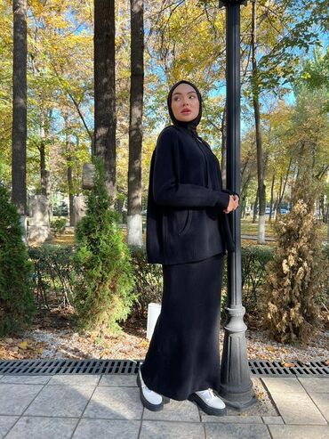 Костюмы с юбкой: Трикотажный женский комплект в стиле modest fashion. Состав набора: - — 5