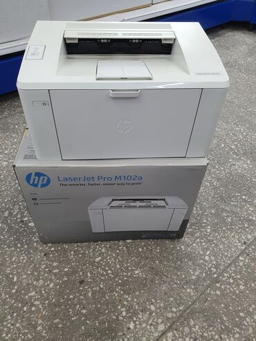 продаю комплект: Продаю принтер Hp Laserjet Pro M102a в идеальном состоянии