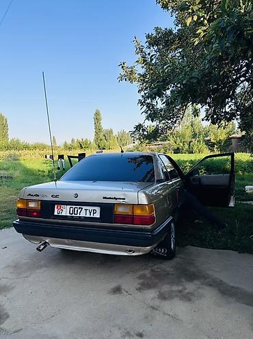 купе кабриолет: Audi 100: 1987 г., Механика, Бензин, Седан — 3