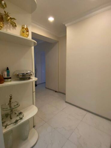 Yeni tikili: 3 otaqlı, Yeni tikili, m. Koroğlu, 82 kv. m -da lalafo.az — 13 Yeni tikili: 3 otaqlı, Yeni tikili, m. Koroğlu, 82 kv. m — 13