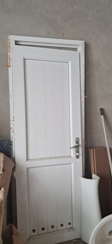 Plastik qapılar: Plastik qapılar