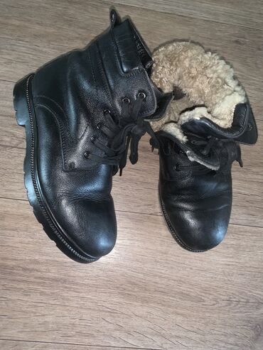 зимние ботинки детские: Зимние ботинки кожаные с натуральным мехом сапоги
36 размер