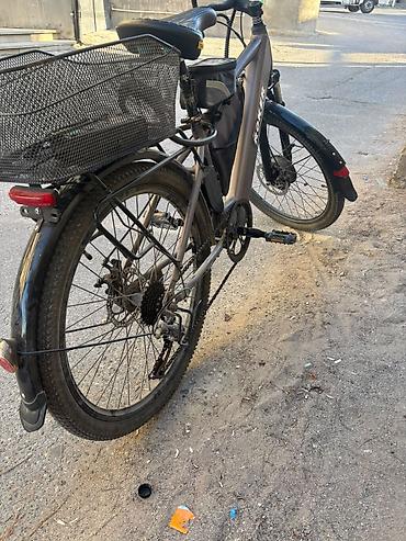 Elektrik velosipedlər: Roker elektrik velosipedi bater var baxır nəylə Şəhərdaxili — 1