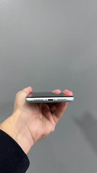 iphone plus: IPhone 11, 128 ГБ, в светло-зелёном цвете. Смартфон с 6,1-дюймовым — 5