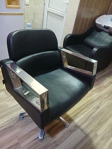 Salon kreslosu – peşəkar bərbər/gözəllik salonları üçün. - Material