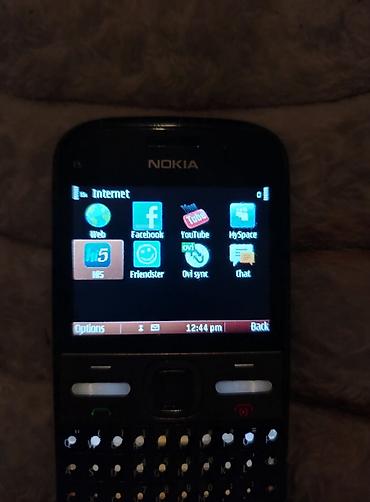 banan nokia: Nokia E5, < 2 GB Memory Capacity, rəng - Gümüşü, Düyməli — 2