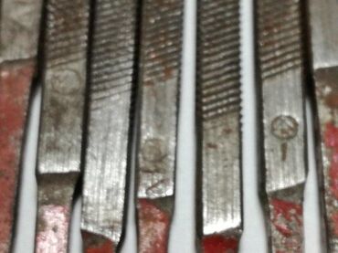 Ostali alati i mašine: Turpija cetvrtasta, duzine 135mm Stara proizvodnja u kvalitetu Cena — 9