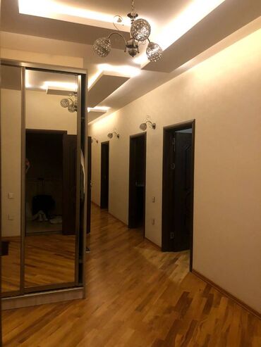 Uzunmüddətli kirayə mənzillər: Xətai rayonu,Neapol krugu yaxınlıqı afrodita şadlıq sarayın yanı.Samed — 3