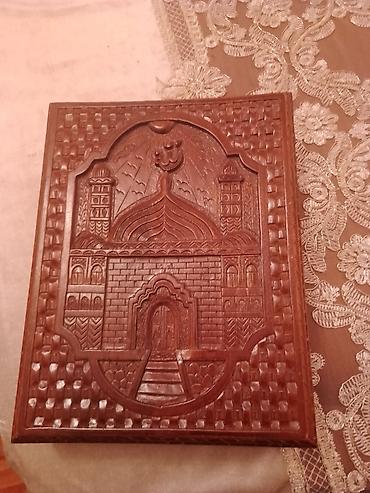 mexmer parca: Oyma naxışlı dekorativ qutu - Material: Ağac əsaslı, üzərində relyef — 1