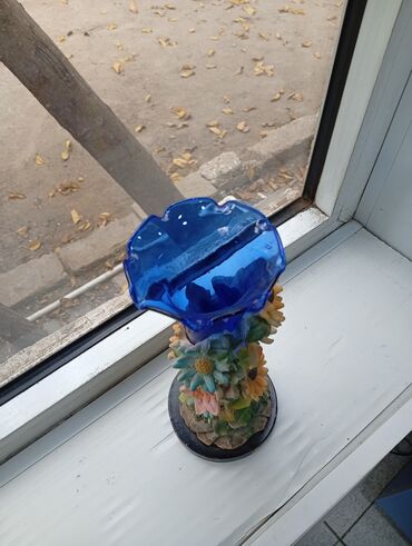 Vazalar: Bir vaza — 7